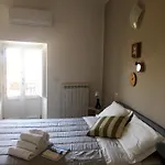 La Casa Di Zoe Al Borgo Alojamento de Acomodação e Pequeno-almoço 3*