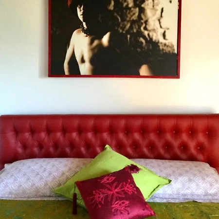 Bed & Breakfast La Casa Di Zoe Al Borgo 3*